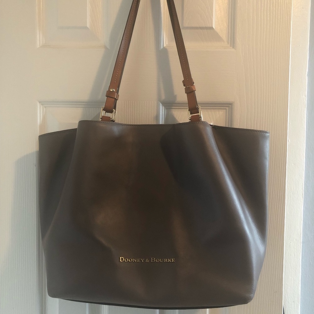 Dooney & Bourke City Flynn Bag